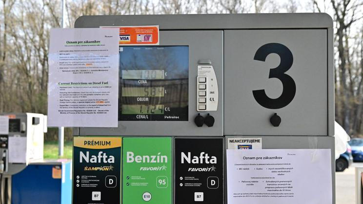 Slovensko-benzin-trh-ceny-peníze-FASTPIX