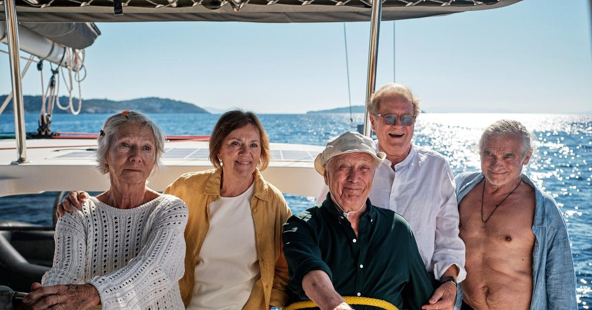 Jan Svěrák tajně točil novou komedii. Film Pět švestek se odehrává na plachetnici