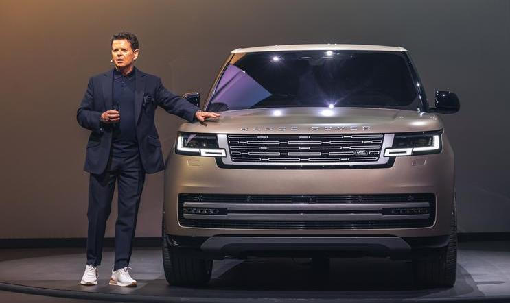 Gerry McGovern představuje novou generaci Range Roveru.