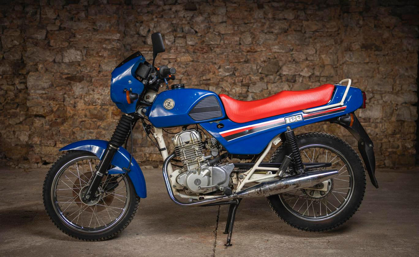 ČZ 180/487.6 OHC prototyp čtyřtakt