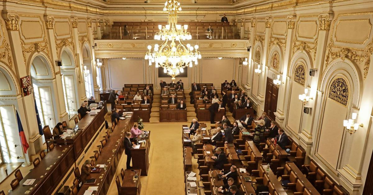 Největší "záškoláci" mezi poslanci? Turek ani Šichtařová to nejsou, Babiš otočil