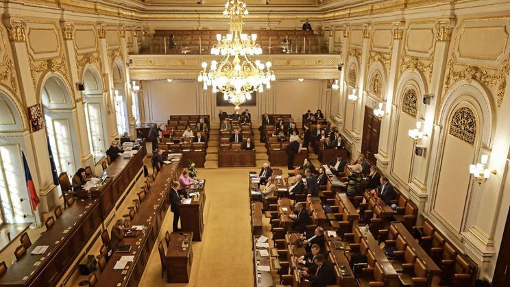 128. schůze, Poslanecká sněmovna,  schůze poslanců