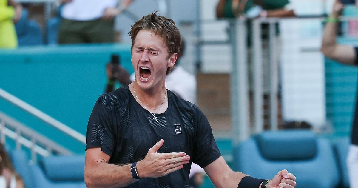 Scéna jak z Návratu do budoucnosti. Korda baví Miami a roste díky radě od McEnroea