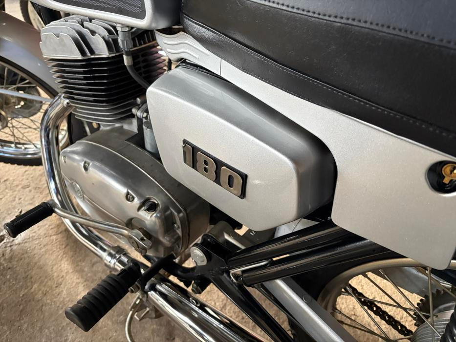 ČZ na aukci Retro Garáž