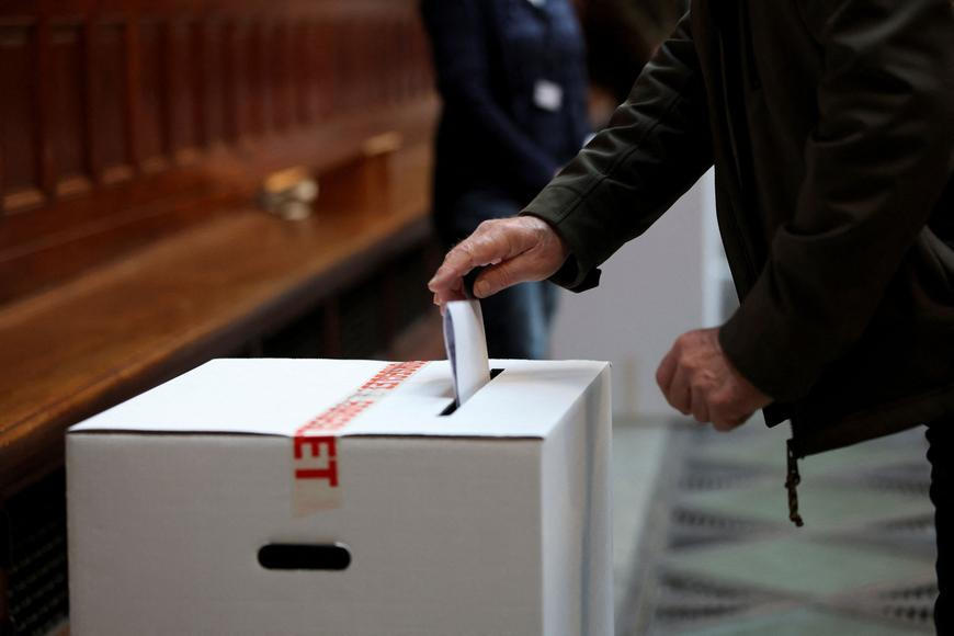 Dánsko volí nový parlament, favoritkou je premiérka Frederiksenová