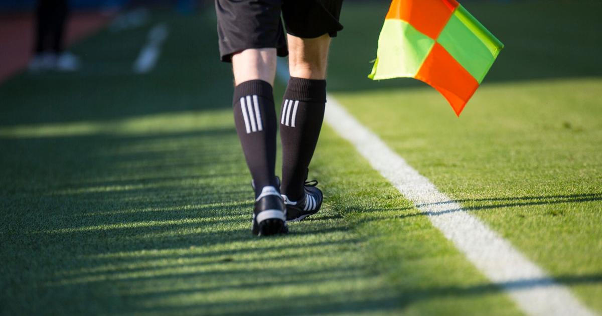 Korupční skandál ve fotbale živě: FAČR reaguje na policejní razii