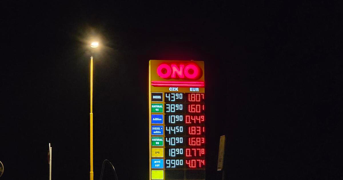 „Zlatí čeští pumpaři.“ Týden sledujeme ceny u nás a v Německu, stoupají před očima