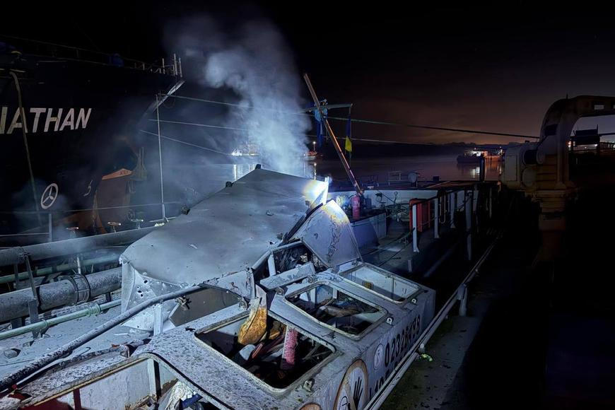 Parádní ukrajinská trefa. Rusové o škodách mlží, snímky ukazují, jak moc je úder bolí