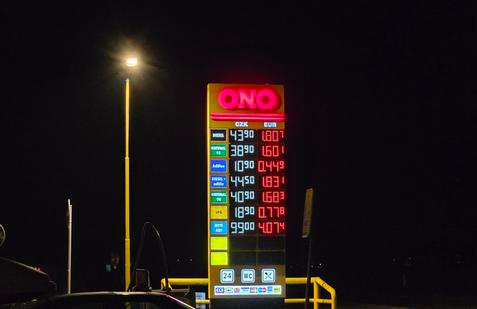 Totem čerpací stanice