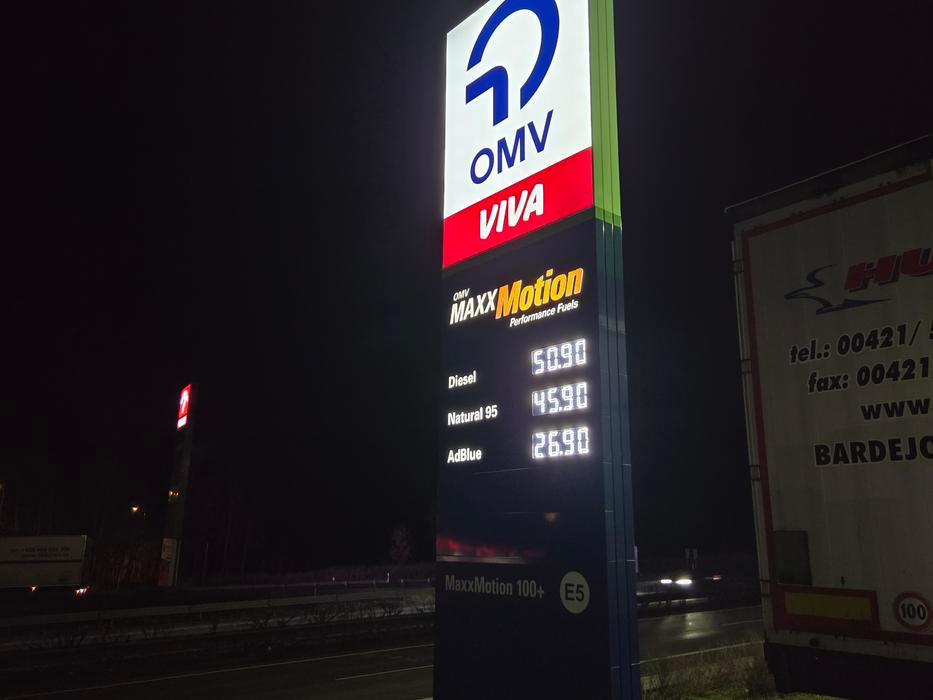 Totem čerpací stanice