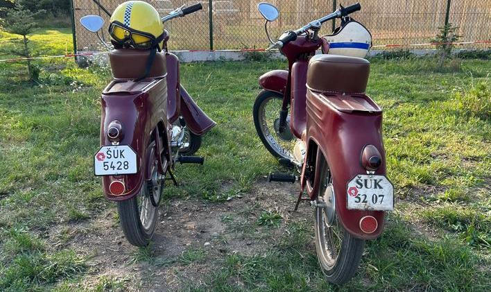 Jawa Pionýr s původní šumperskou značkou.