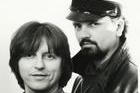 Václav Neckář v roce 1968 nazpíval Píseň pro mne, jeho bratr Jan k ní složil hudbu.