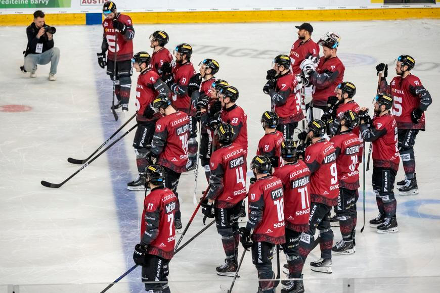 Spartu nechápu. Šílené, co předvádí, opírá se expert do „maglajzu” v týmu