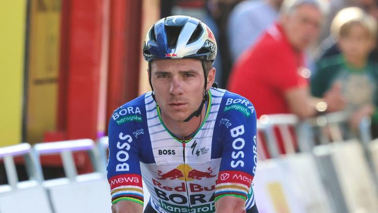 Volta Catalunya 2026 stage 3 to Vila-Seca Costa Daurada Remco Evenepoel crosses the finish line after Dorion Godon France Ineos Grenadiers wins th stage and retains race lead, despite long range Remco attack ending in a crash.