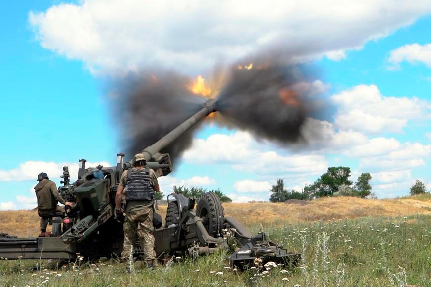 Video: Nešťastný start ruské jarní ofenzivy. Ukrajinci během pár hodin rozdrtili celý konvoj Video: Nešťastný start ruské jarní ofenzivy. Ukrajinci během pár hodin rozdrtili celý konvoj