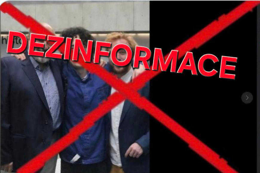 Policie řeší falešnou fotku, kde jsou Minář, Halík a muž obviněný z terorismu