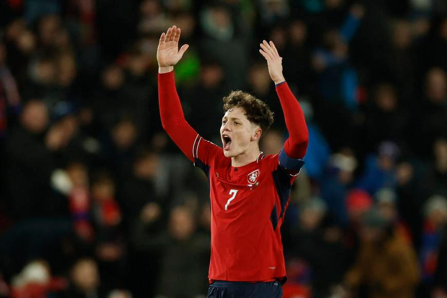 Zázračný obrat v Edenu. Čeští fotbalisté pokračují v boji o MS po penaltovém dramatu