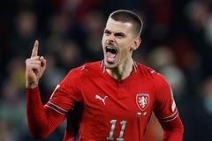 Jan Kliment poté, co v zápase proti Irsku proměnil rozhodující pokutový kop