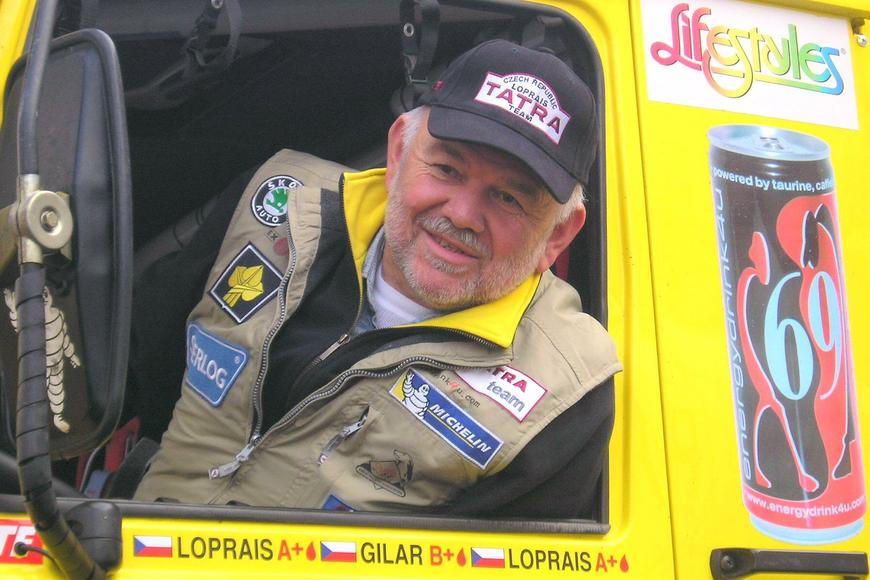 Karel Loprais má pamětní desku, naučil Čechy milovat Rallye Dakar