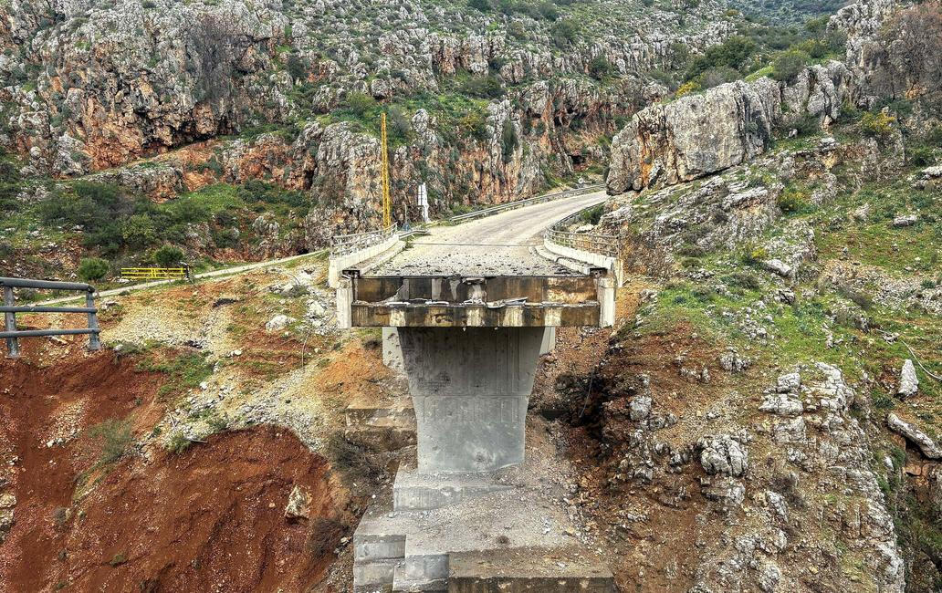Škoda tyhle fotky minout: rozevlátá arcibiskupka, žokej ná býku nebo pocta legendě