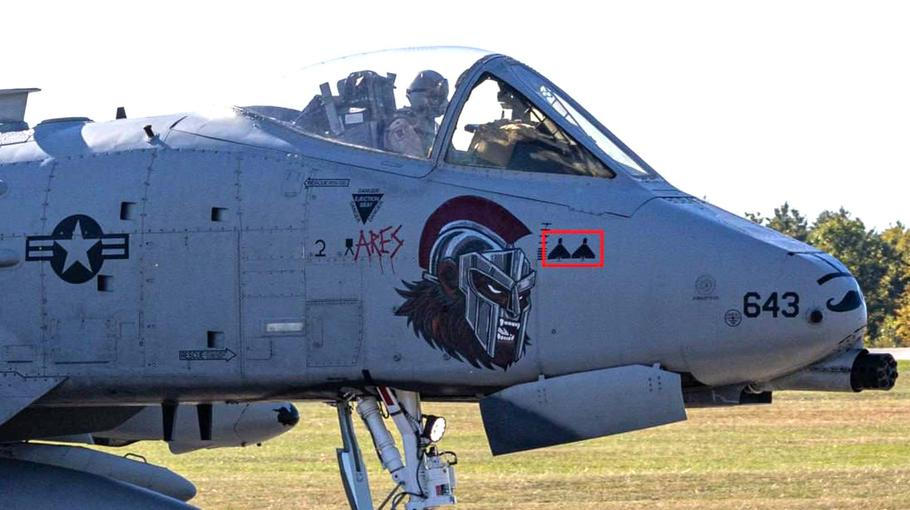 Až A-10 ukončí svou službu, jejich úkoly podpory pozemních jednotek by dle oficiálních vyjádření měly převzít letouny F-35. Tuhle představu ale někteří odborníci kritizují.