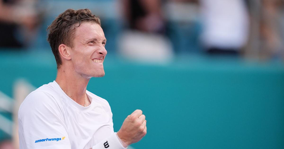 „Neprůstřelný“ Čech šokuje, první od Djokoviče a Federera. Pláč partnerky dovršil euforii