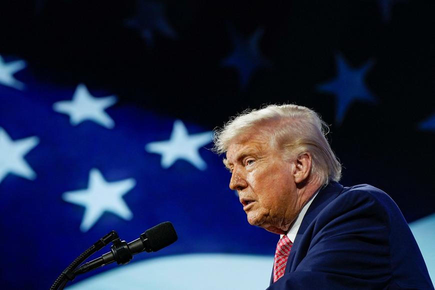 "Spojence v NATO už asi chránit nemusíme." Trump provokuje Evropu kvůli válce v Íránu