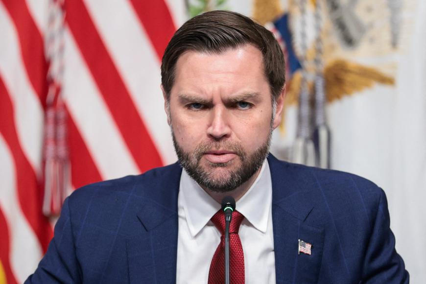 Víc než polovina účastníků konzervativní konference podporuje na prezidenta Vance