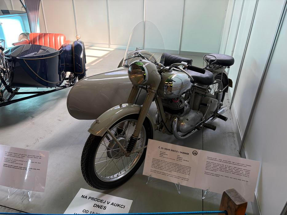 Auto-moto burza a aukce Retro Garáž březen 2026