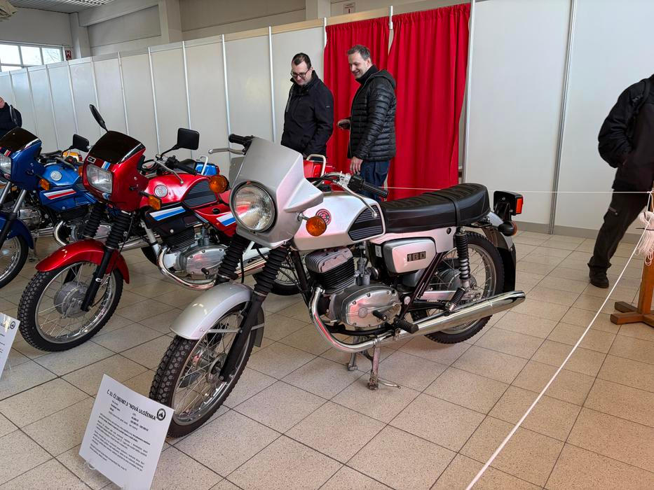 Auto-moto burza a aukce Retro Garáž březen 2026