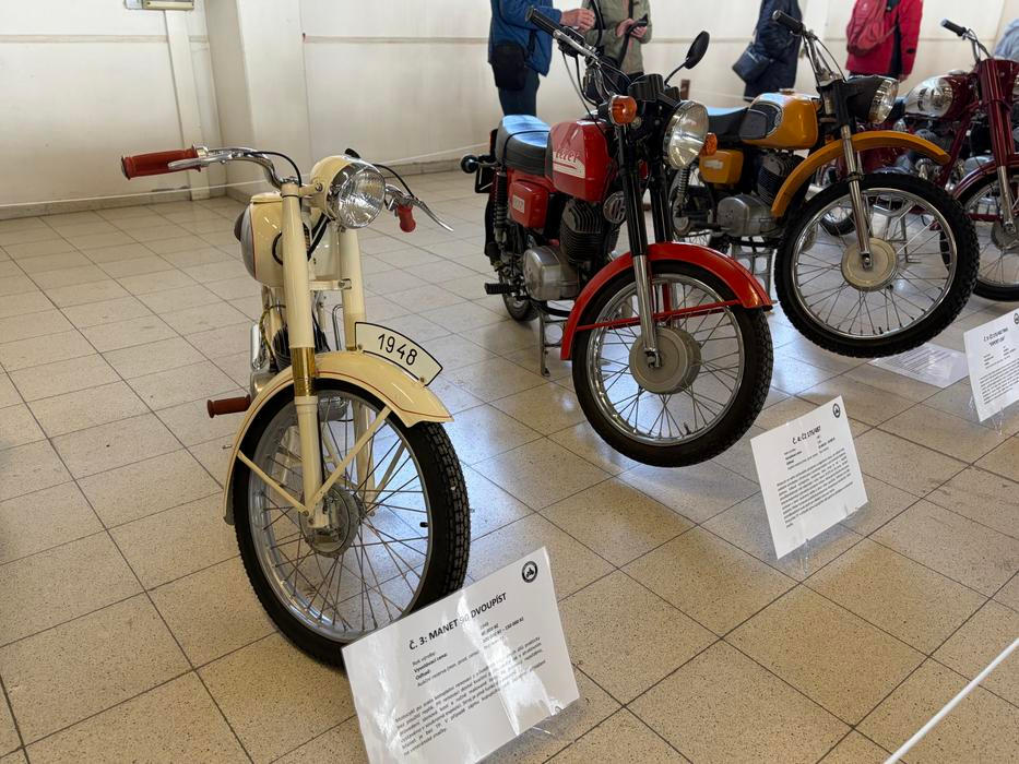 Auto-moto burza a aukce Retro Garáž březen 2026