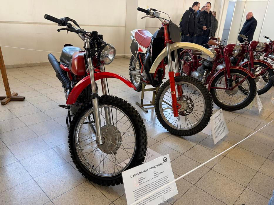 Auto-moto burza a aukce Retro Garáž březen 2026