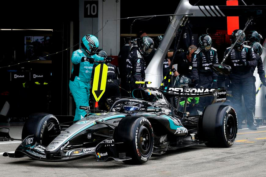 Mladík Antonelli vyhrál podruhé v řadě. V Japonsku překonal rekord formule 1