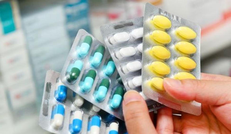 Léky, prášky, lékárna