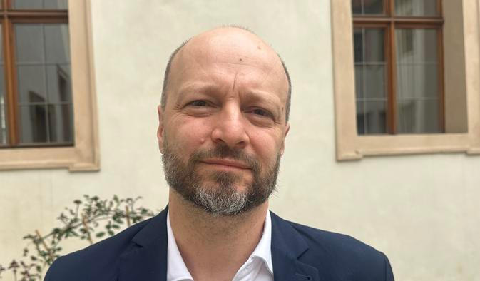 Senátor za Prahu 5 a 13 a zároveň předseda hnutí SEN 21 Václav Láska v březnu roku 2026