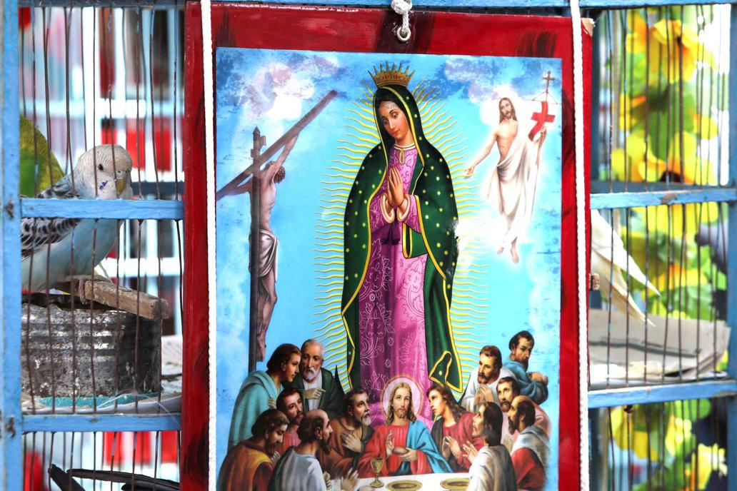 „Bůh nevyslyší vaše modlitby!“ Papežova tvrdá slova zahájila Svatý týden