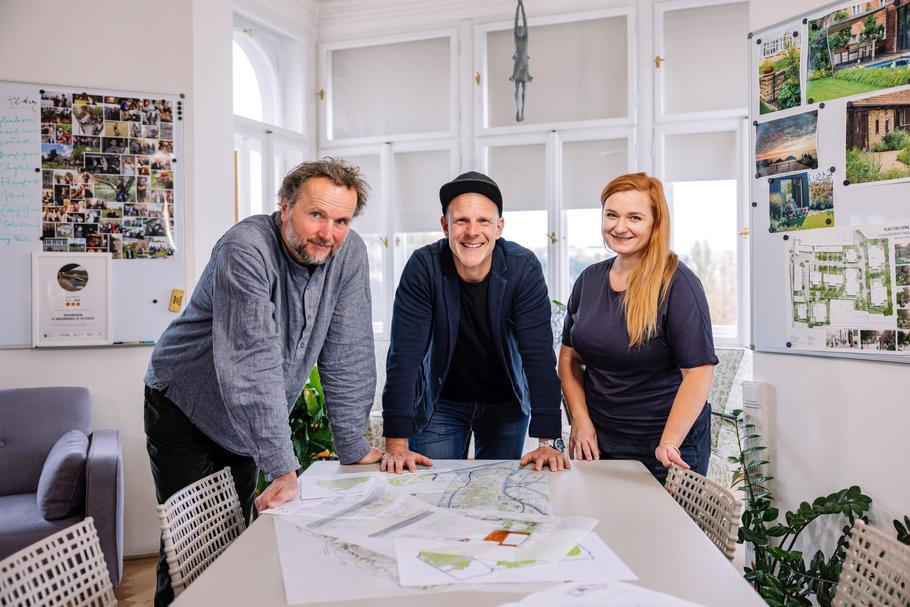 Lifestylový vzdělávací cyklus zaměřený na zahradní architekturu a řešení běžných zahradních problémů volně navazuje na úspěšný formát Ferdinandovy zahrady.