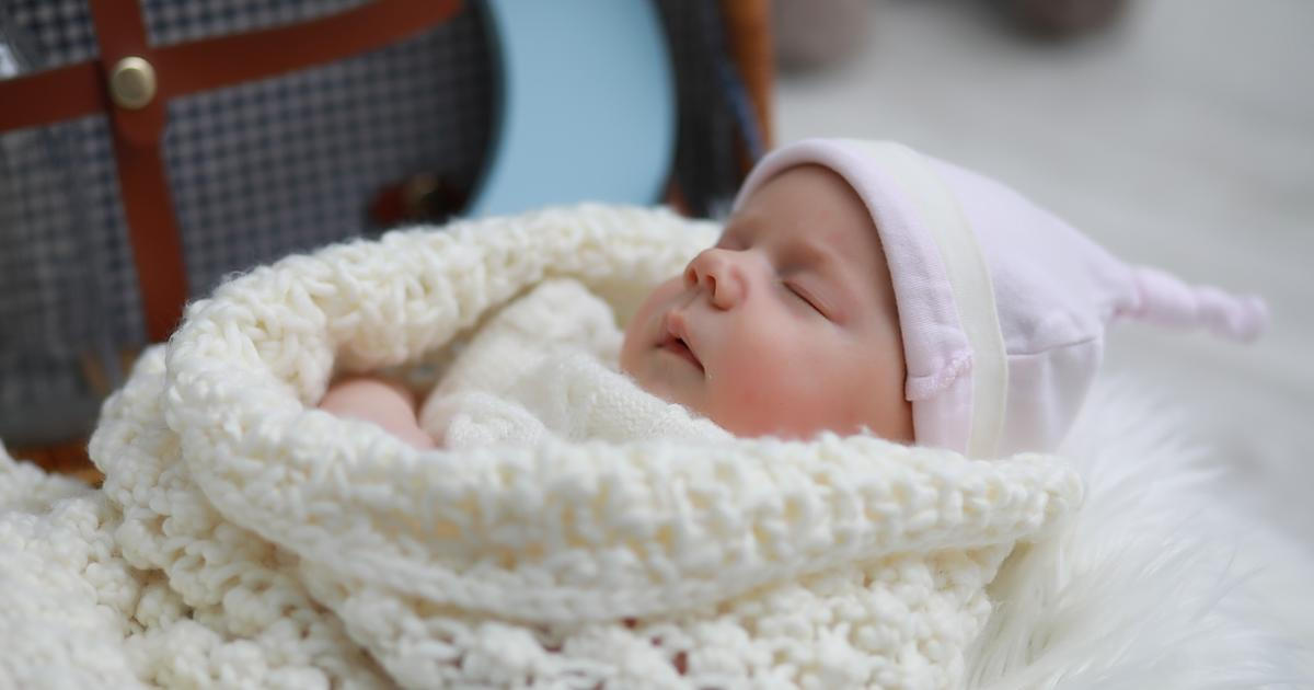 Porodnost v Česku klesla na historické minimum, růst populace drží jen migrace