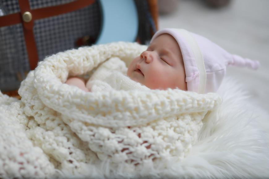 Porodnost v Česku klesla na historické minimum, růst populace drží jen migrace