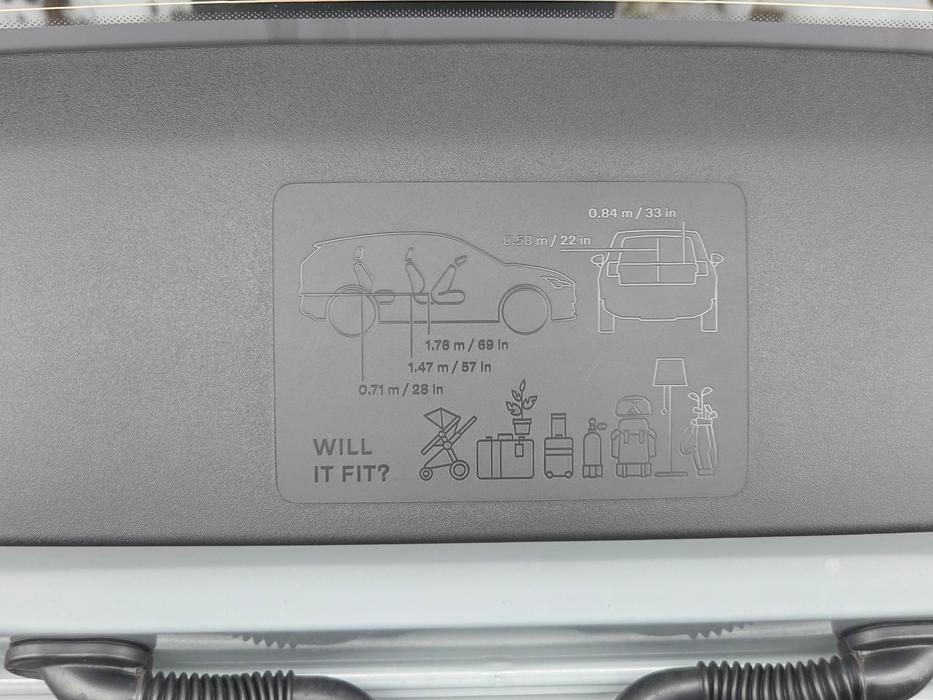 Co všechno se do Volva EX30 vejde? Poradí přehledná grafika.