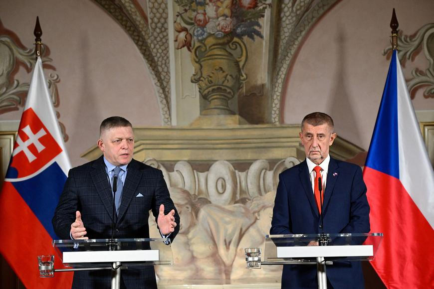 Babiš požádal Fica, aby Slovensko ukončilo stav ropné nouze