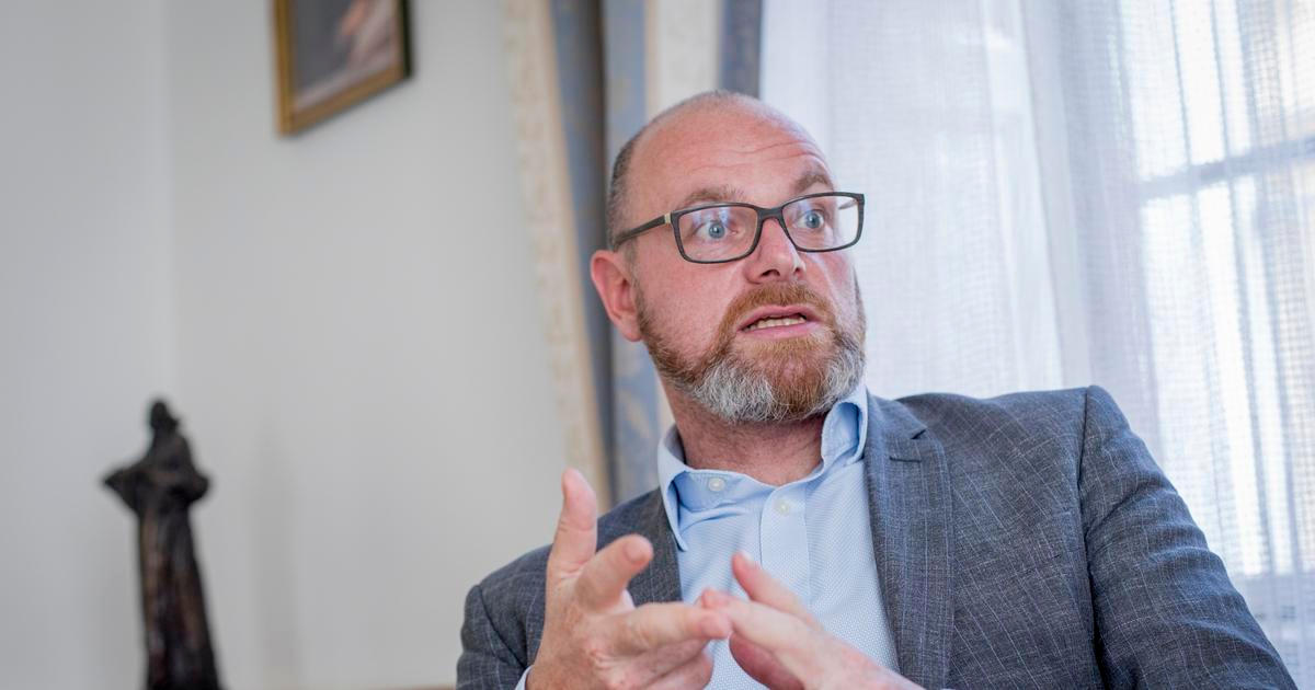 Letošní školní rok bude kratší, než se plánovalo, rozhodl ministr Plaga