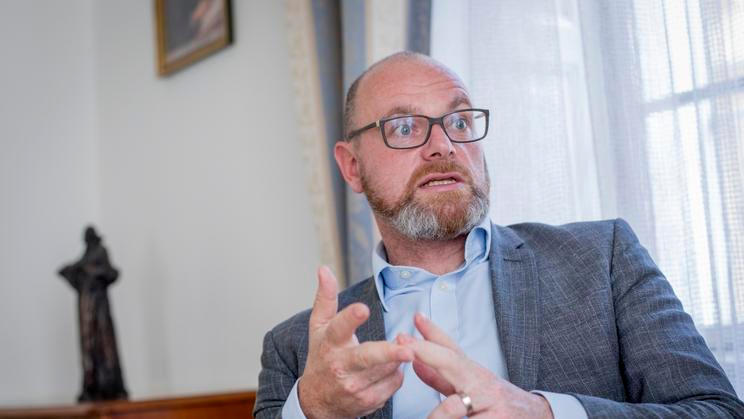 Ministr školství Robert Plaga