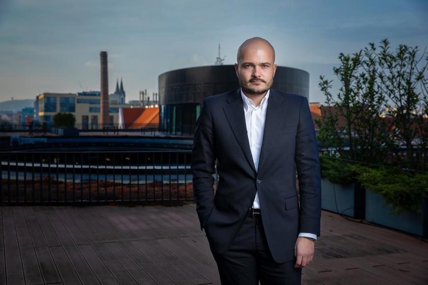 Strnadovo vystřízlivění. Českému miliardáři se třese byznys, na to není zvyklý