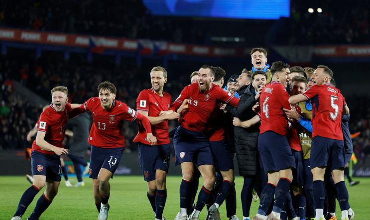 FIFA World Cup - UEFA Qualifiers - Finals - Czech Republic v Denmark