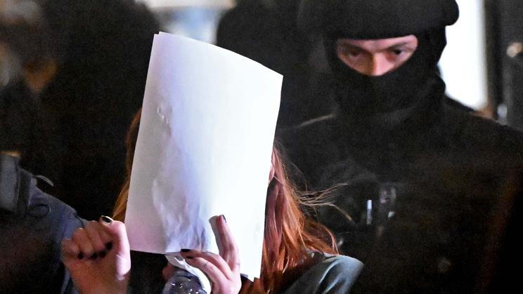 Okresní soud v Pardubicích, obviněná, jednání o vazbě, policisté