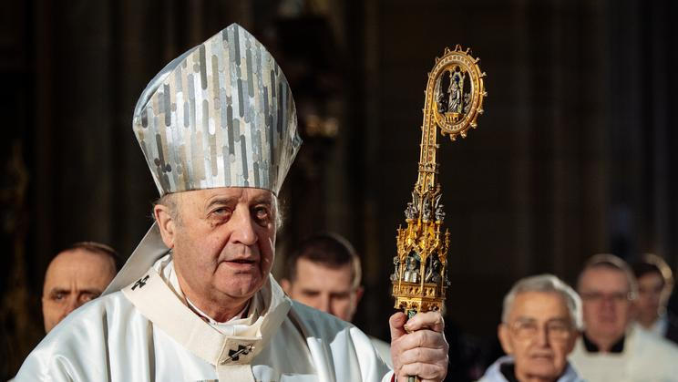 Mše za vlast v katedrále sv. Víta, arcibiskup Jan Graubner