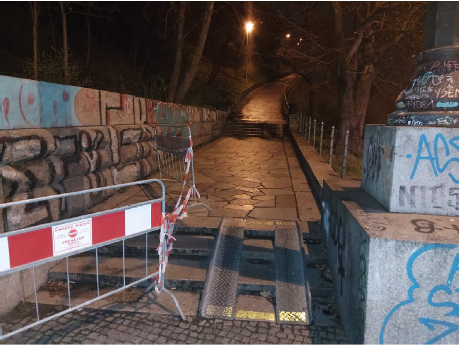 Místo pod Letenskými sady, kde k incidentu došlo