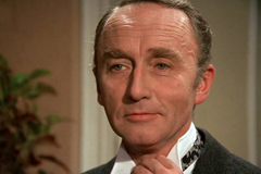 Jiří Adamíra jako Patrokles Nerudný v jednom z dílů seriálu Byl jednou jeden dům (1974), který režíroval František Filip.