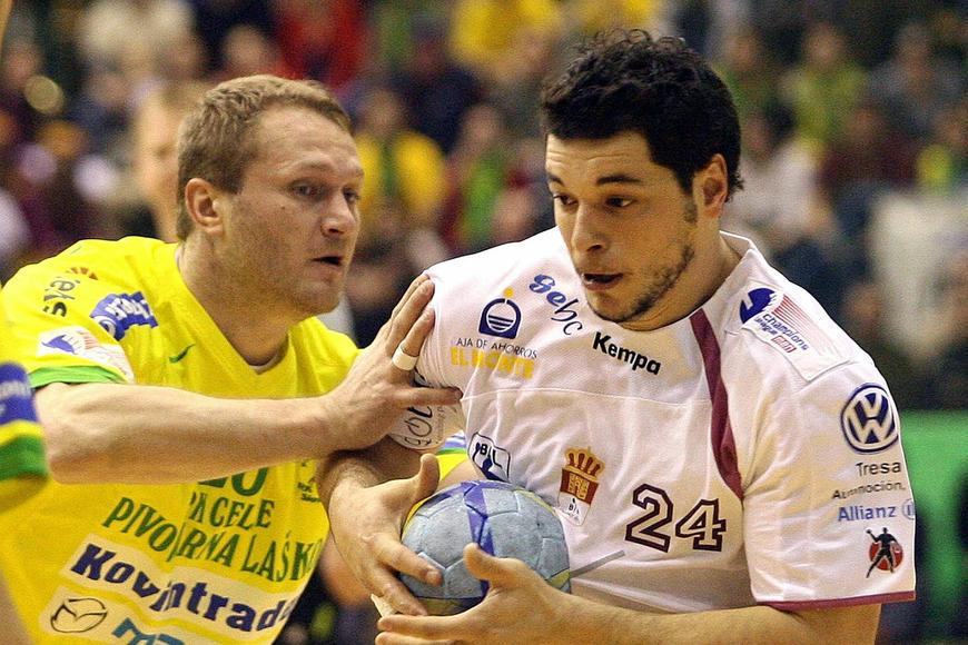 Záhadná smrt ruské házenkářské legendy. Kokšarova našli v běloruském hotelu, bylo mu 50 let